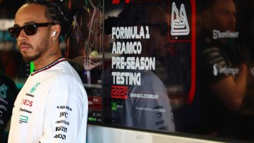 Hamilton delivers Mercedes F1 pre-season test verdict