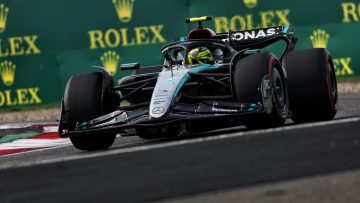 Poll: Will Hamilton score a point in the Chinese GP?