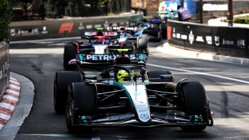 Wolff explains Mercedes error in key Hamilton call