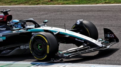Mercedes front wing