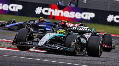 Hamilton China race