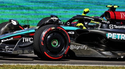 Hamilton race Silverstone