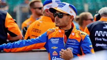 NASCAR great defends Larson in ongoing 'greatest' Verstappen debate
