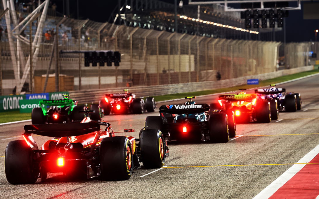 Leclerc Bahrain start practice