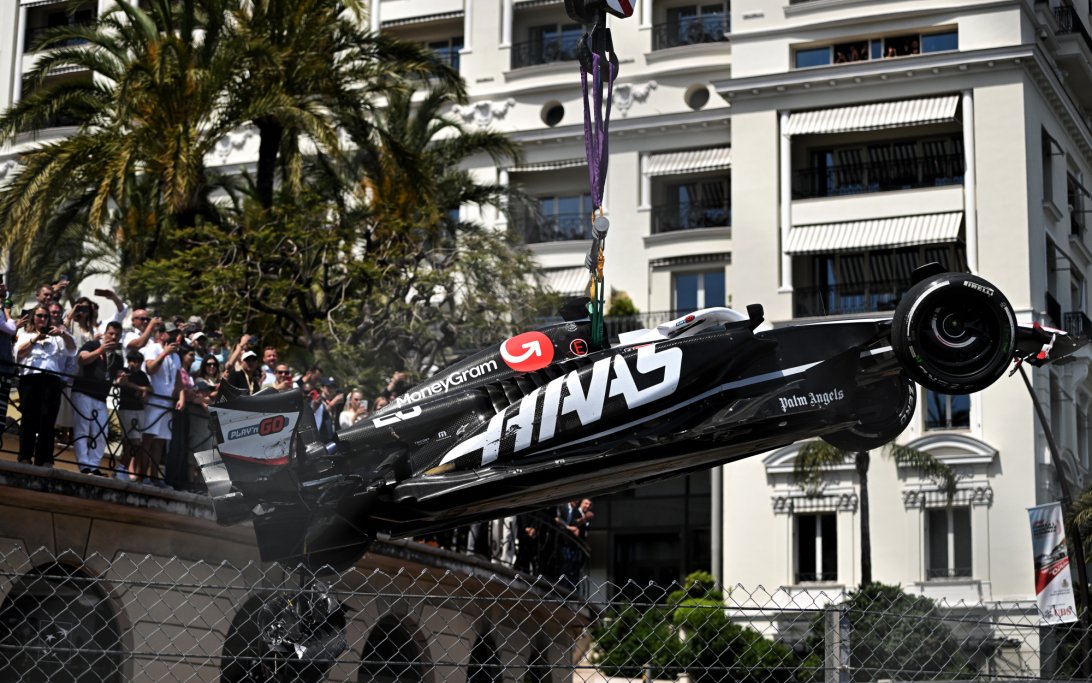 Magnussen crash Monaco