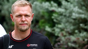 Breaking: Magnussen mist opening GP Brazilië