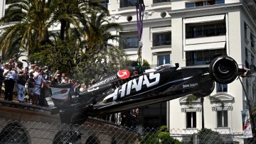 Coronel 'adviseert' Haas over Magnussen: "Trek die bokshandschoenen aan"