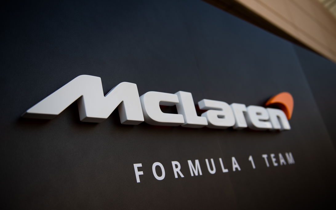 Mc Laren logo