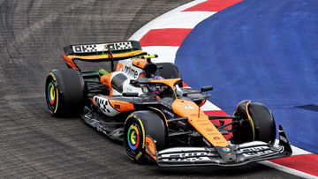 Norris and Leclerc in Singapore shoot-out as Verstappen flounders