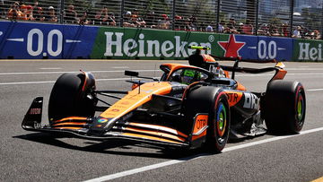 Norris tops red flag-hit FP1 after heavy Albon crash