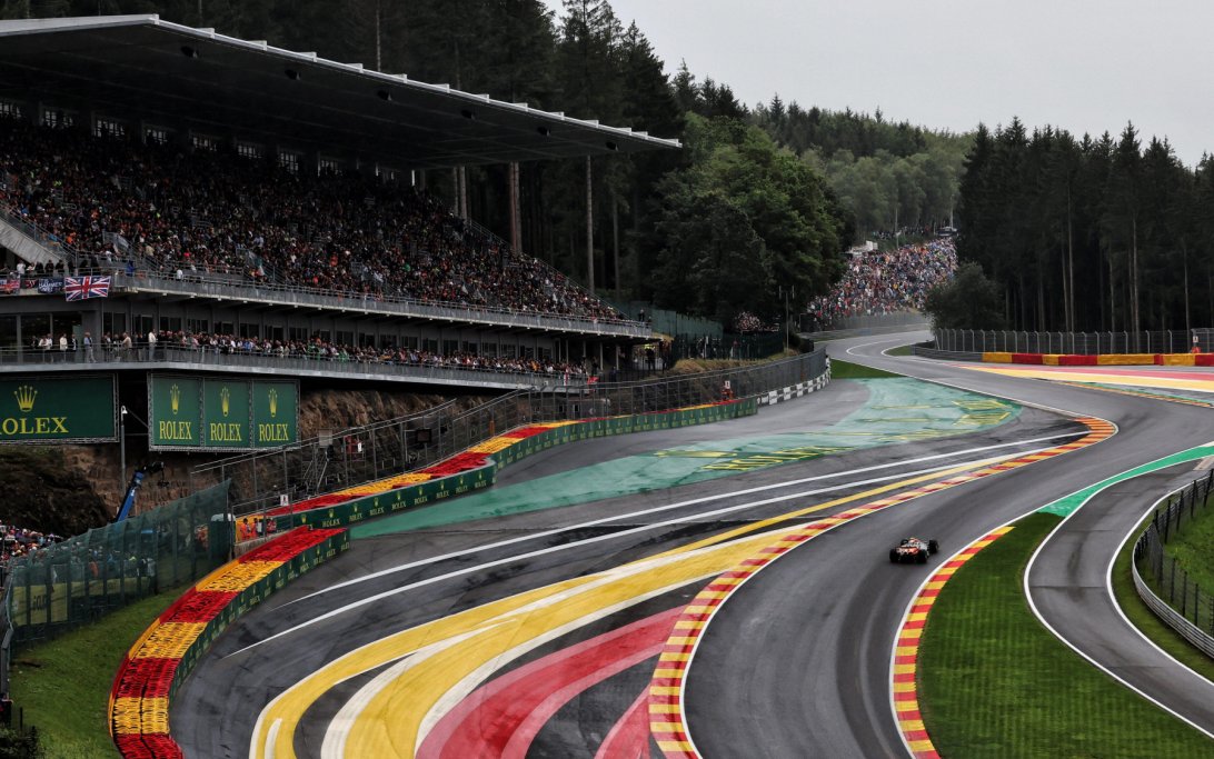 Norris wet qualifying Belgium eua rouge