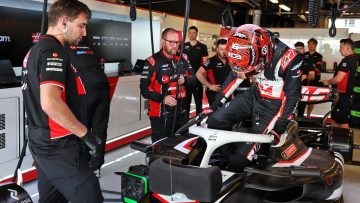 Haas maakt launchplannen bekend