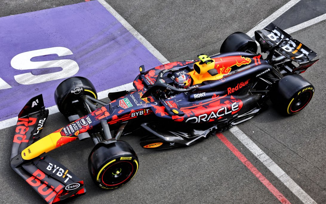 Perez Silverstone FP2
