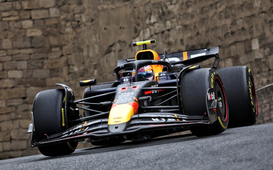 Perez Baku FP1