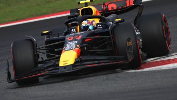 Perez pakt op de valreep award met fraaie inhaalactie