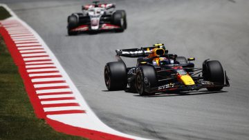 Hill neemt geen blad voor de mond: "Werkelijk desastreus voor Red Bull"