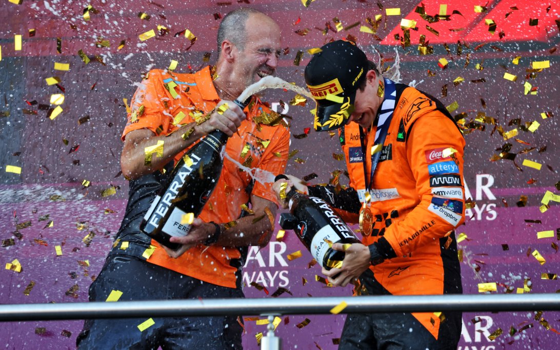 Piastri win Baku