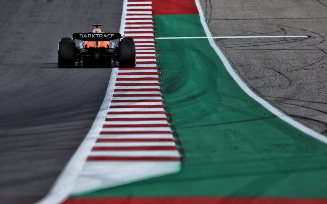 Piastri Austin FP1