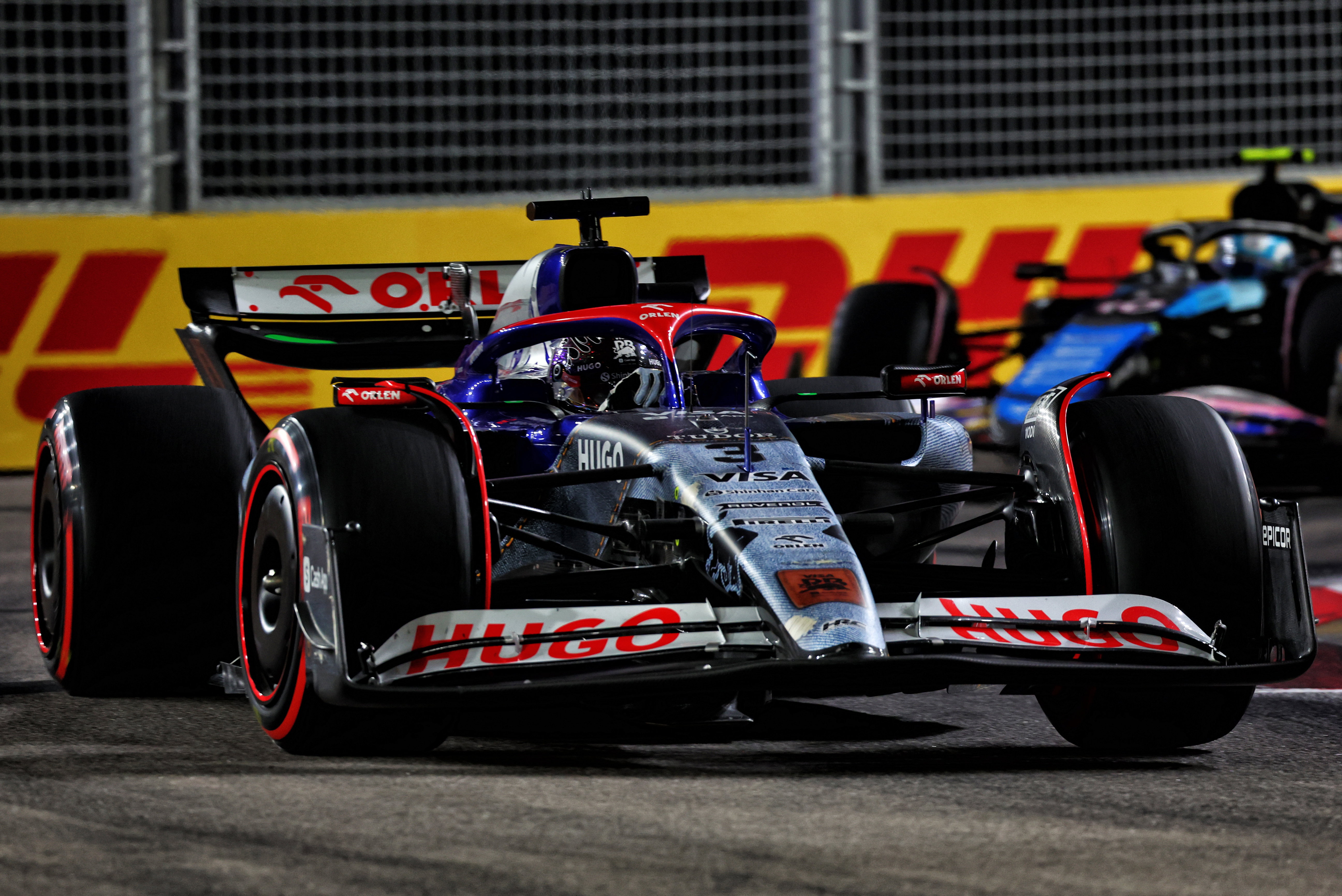 Ricciardo race Singapore