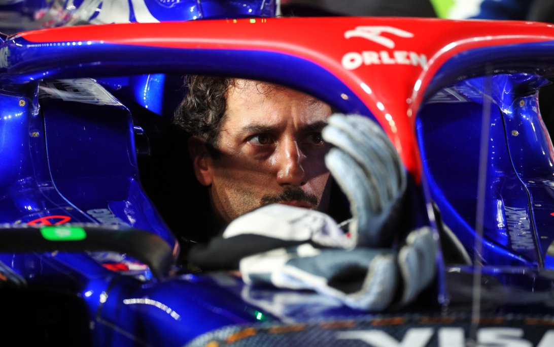 Ricciardo race Singapore