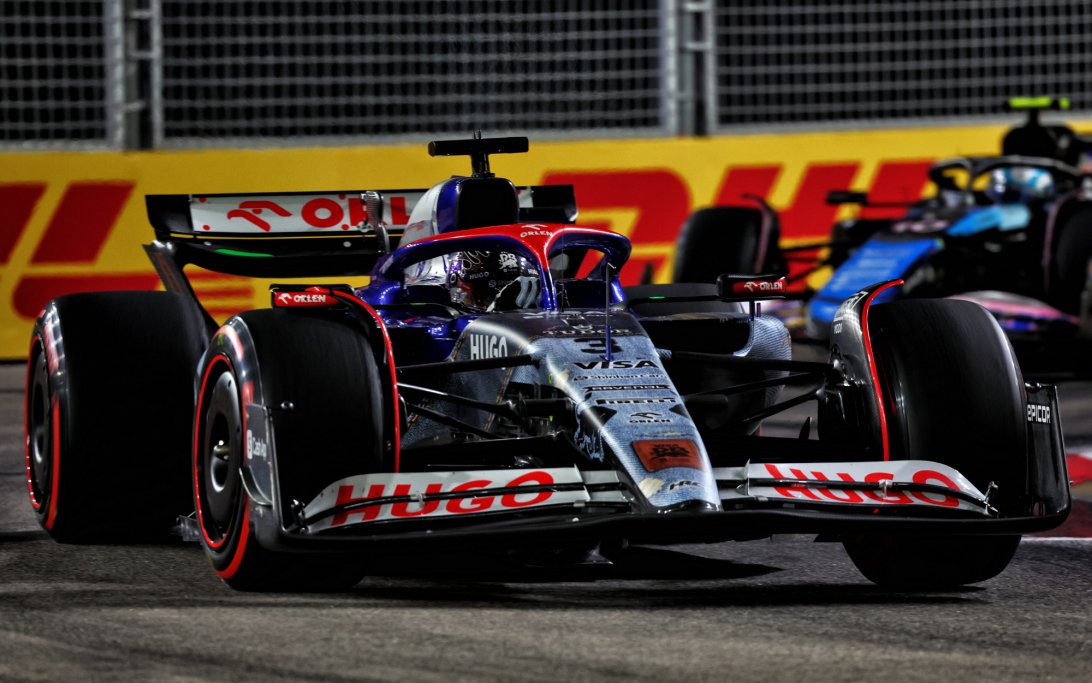 Ricciardo race Singapore