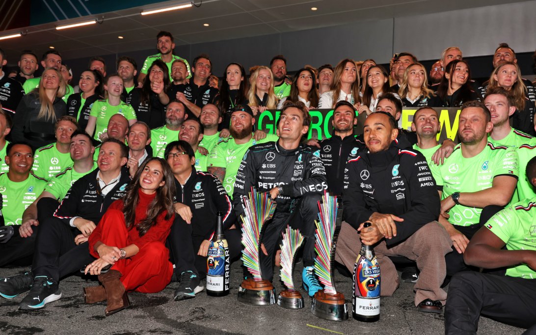 Mercedes celebrate Las Vegas