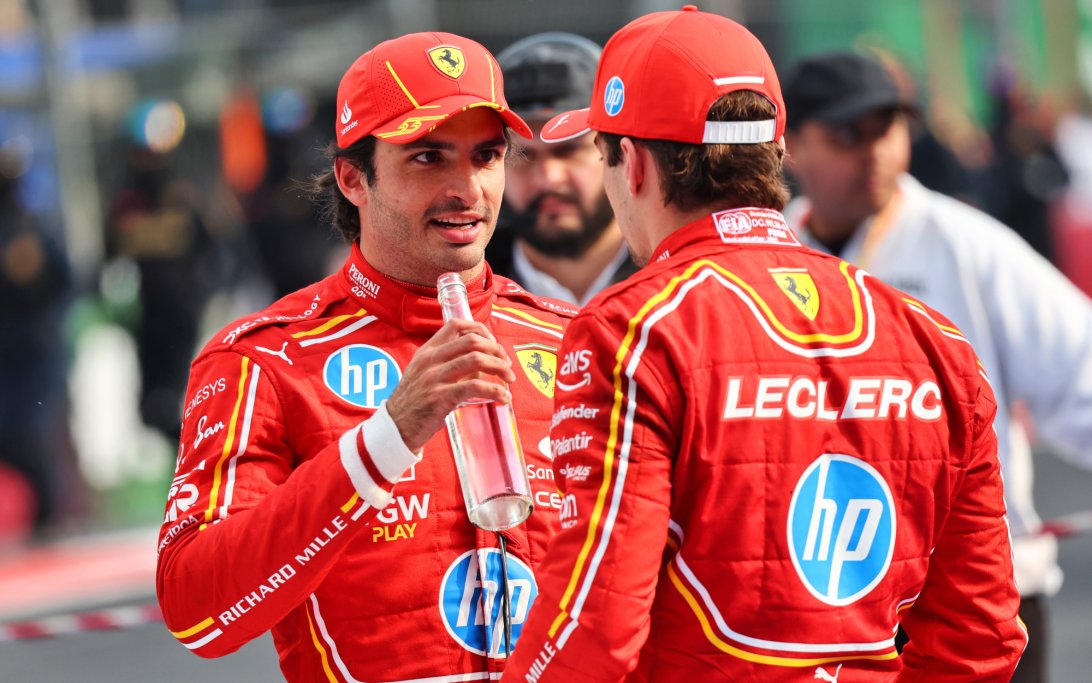 Sainz Leclerc race Mexico