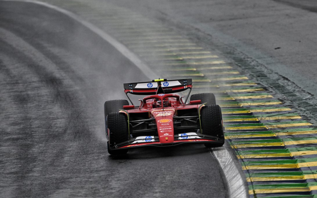 Sainz wet Brazil
