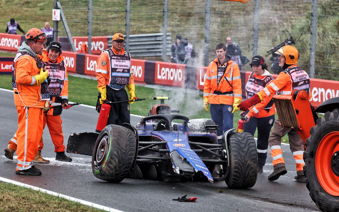 Sargeant crash FP3 Zandvoort