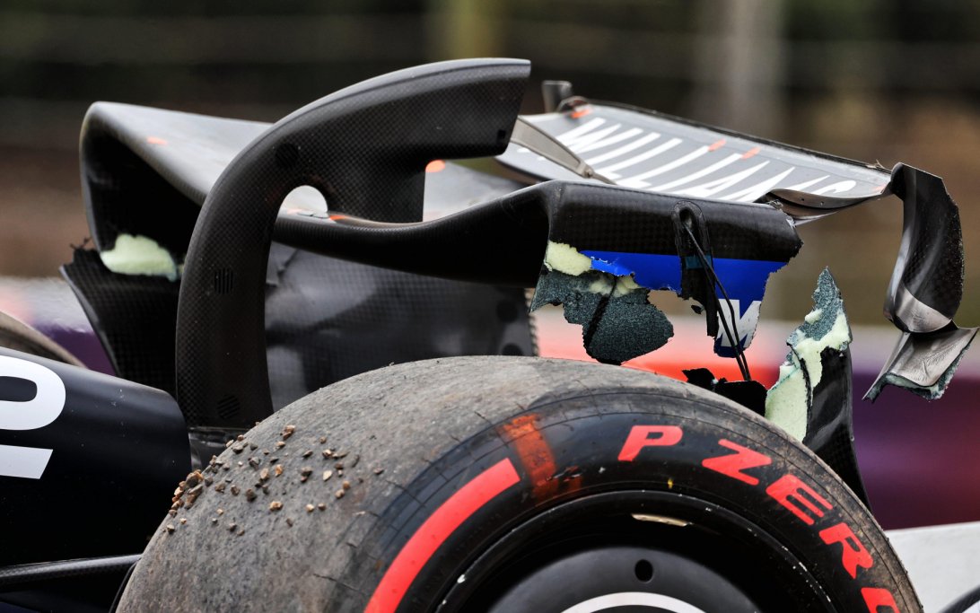 Sargeant Japan crash FP1