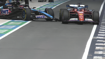 Video: Ocon rijdt Leclerc nog voor de start van de race aan