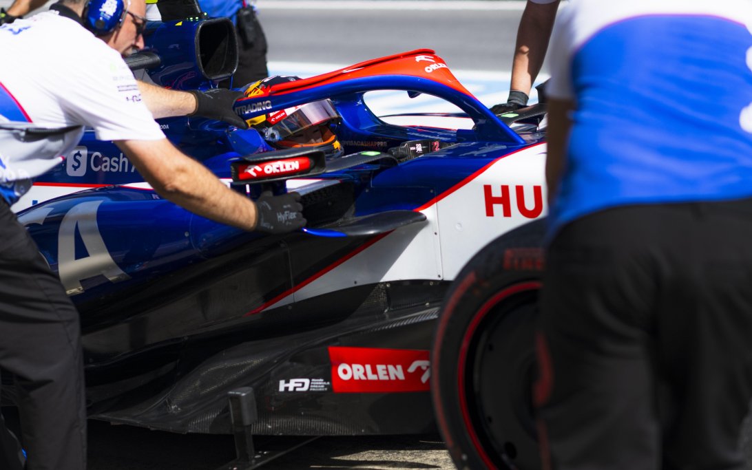 SI202406290782 hires jpeg 24bit rgb