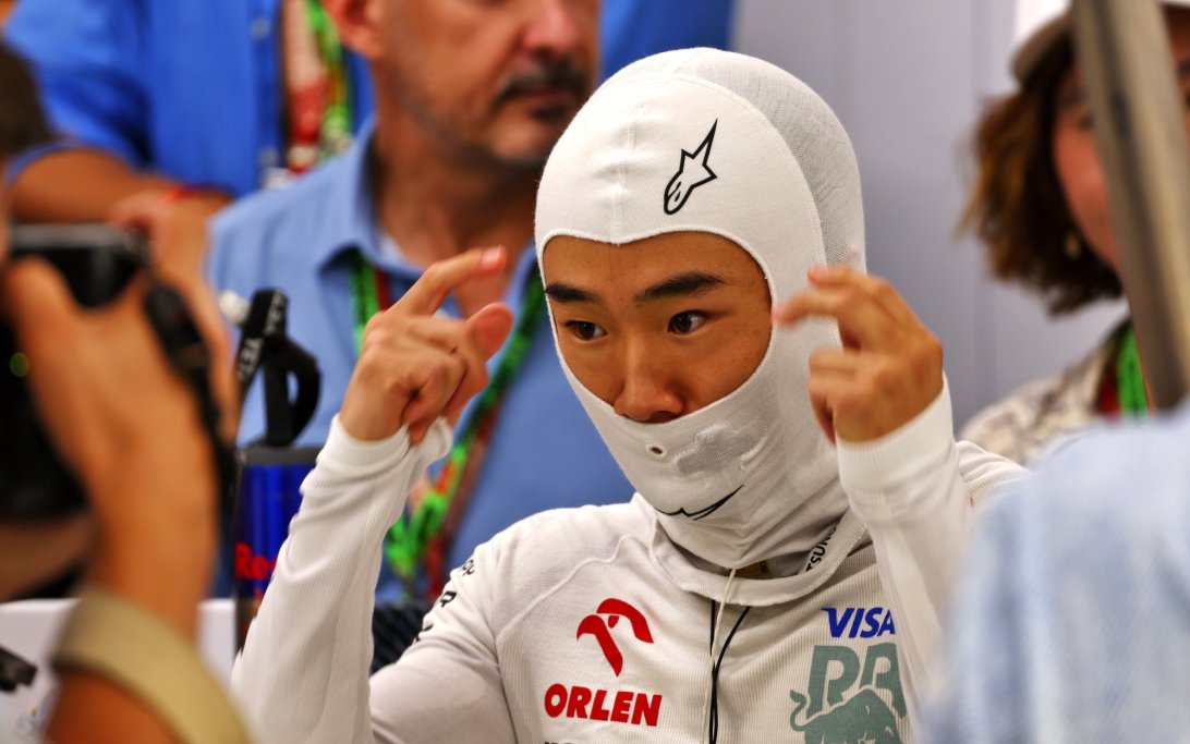 Tsunoda race Singapore