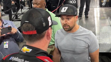 Stoppen slaan door bij NASCAR-coureurs: grote vechtpartij na de race