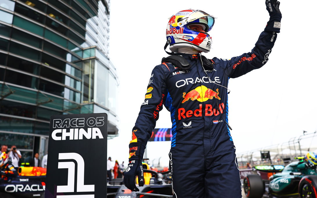 Verstappen pole china