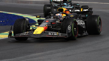 Magistrale Verstappen neemt revanche in knotsgekke regenrace Canada