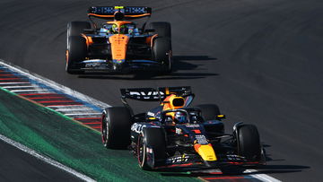 Samenvatting GP VS: Verstappen en Norris vechten titanenstrijd uit, Leclerc domineert