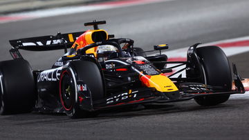 Verstappen beëindigt chaotische GP Abu Dhabi met volle bingokaart, McLaren viert feest