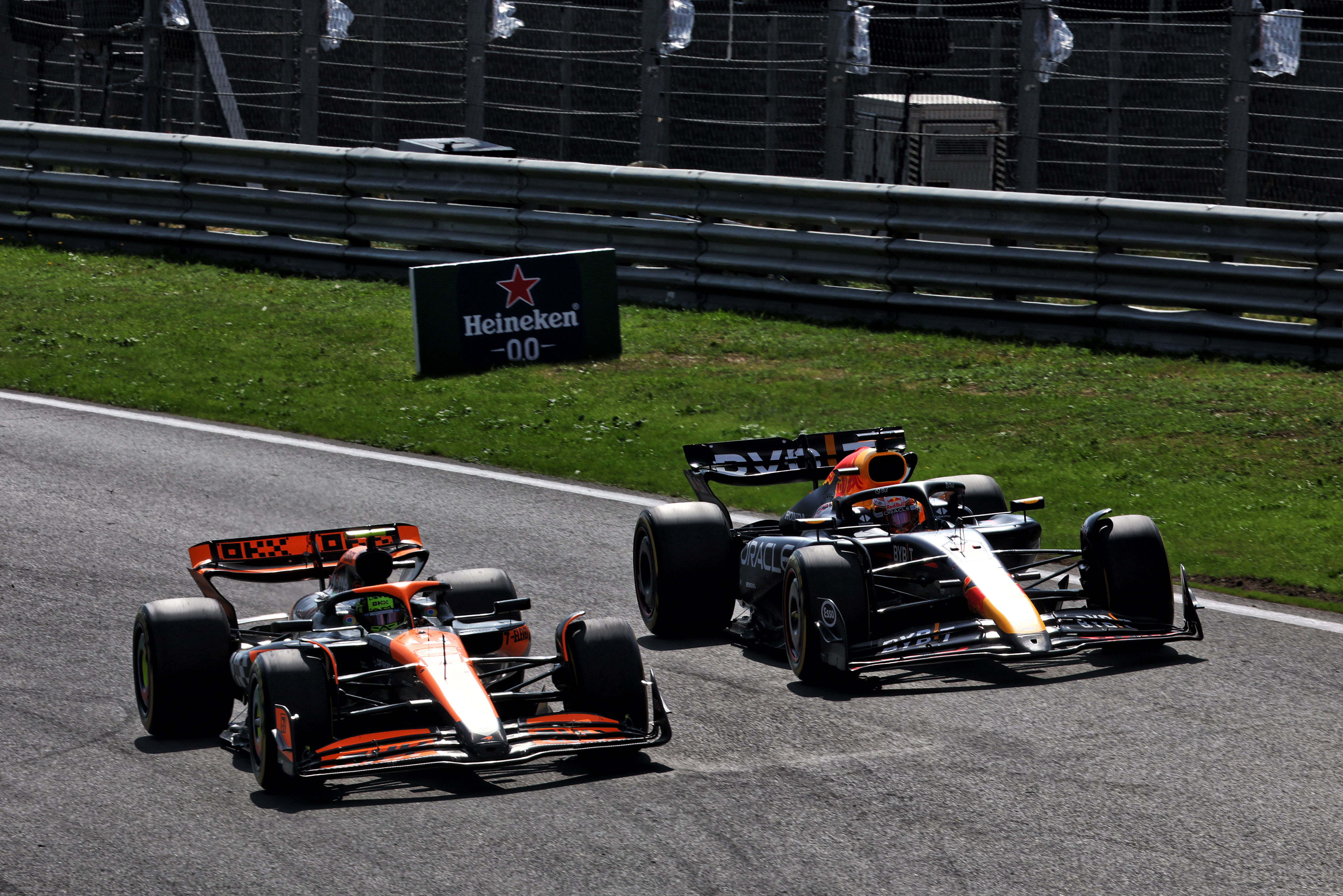 Norris Verstappen overtake