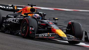 Live reacties na meerdere straffen en dramatische race voor Verstappen in Mexico
