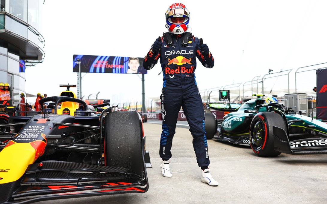 Verstappen pole china