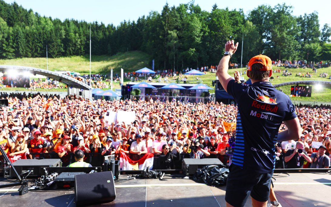 Verstappen fanzone Austria