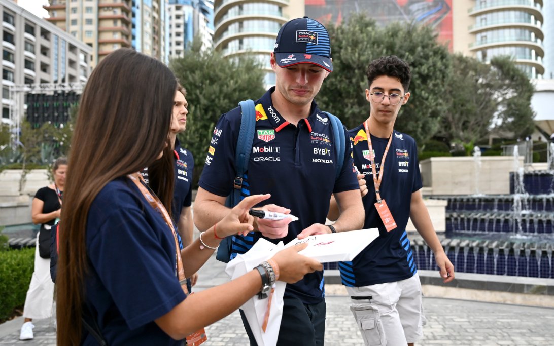 Verstappen Baku Friday