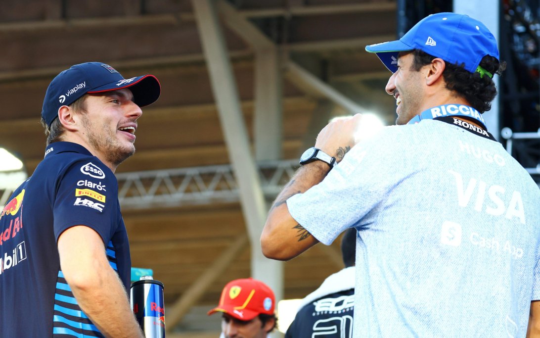 Verstappen Ricciardo Singapore