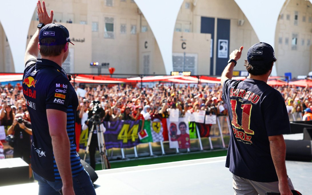 Verstappen Perez Abu DHhabi