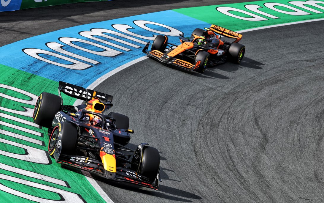 Verstappen Norris Race Zandvoort
