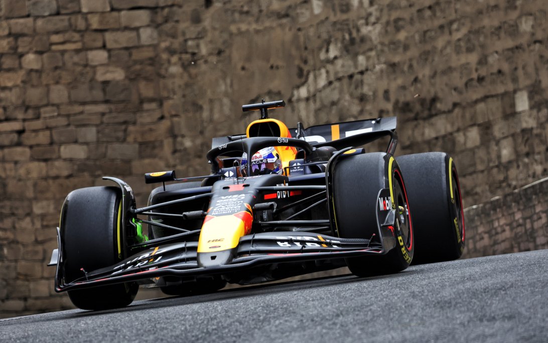 Verstappen FP1 Baku
