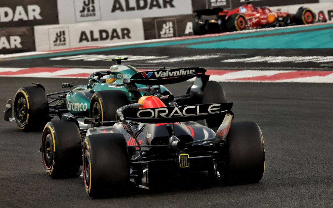 Verstappen Alonso Abu Dhabi