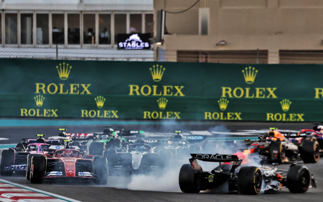 Verstappen spin Abu Dhabi