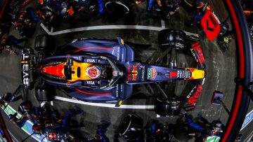 Red Bull pakt bonusprijs met perfecte dubbele pitstop